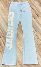 Load image into Gallery viewer, REDFOX RHINESTONE "EXCLUSIVE" CROP HOODIE/STACKED FLEECE PANTS SET (LT BLUE)
