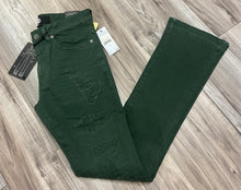 Load image into Gallery viewer, JORDAN CRAIG STACKED JEANS WITH SHREDS JTF934R (HUNTER GREEN)