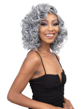 Load image into Gallery viewer, JANET COLLECTION REMY ILLUSION SHORT 3PCS LOOSE