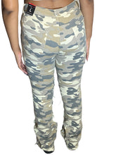 Load image into Gallery viewer, RED FOX WOMEN'S STACKED FRAYED HEAVY TWILL PANTS PA4416 (KHAKI CAMO)