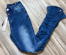 Load image into Gallery viewer, REDFOX WOMEN'S 5 POCKET DENIM STACKED JEANS PA4462 (MED.BLUE)