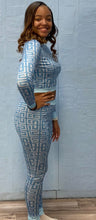 Load image into Gallery viewer, WOMEN'S VINTAGE PRINT CROP TOP &amp; PANT SET (BLUE) IN STORES NOW!