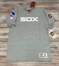 Load image into Gallery viewer, MITCHELL AND NESS CHICAGO WHITE SOX TEAM ORIGINS TEE