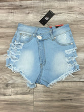 Load image into Gallery viewer, REDFOX V-WAIST DENIM SHORTS (LT. BLUE) PS134B