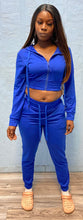 Load image into Gallery viewer, ACCESS WOMEN'S 2PC ACTIVEWEAR ZIPDOWN CROP/JOGGER OUTFIT SET (ROYAL)