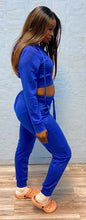 Load image into Gallery viewer, ACCESS WOMEN'S 2PC ACTIVEWEAR ZIPDOWN CROP/JOGGER OUTFIT SET (ROYAL)
