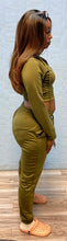 Load image into Gallery viewer, ACCESS WOMEN'S 2PC ACTIVEWEAR ZIPDOWN CROP/JOGGER OUTFIT SET (OLIVE)