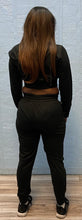 Load image into Gallery viewer, ACCESS WOMEN'S 2PC ACTIVEWEAR ZIPDOWN CROP/JOGGER OUTFIT SET (BLACK)