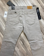 Load image into Gallery viewer, JORDAN CRAIG COLLINS RELAXED FIT JEANS JC990R (LT. GREY)