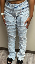 Load image into Gallery viewer, RED FOX WOMEN'S STACKED FRAYED DENIM PANTS PA4454 (ACID BLUE)