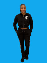 Load image into Gallery viewer, REDFOX "TRUST YOUR SOUL" FLEECE CROP JACKET W/ STACKED PANTS (BLACK)