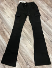 Load image into Gallery viewer, REDFOX WOMEN'S FLEECE STACKED PANTS W/ CARGO POCKETS (BLACK)