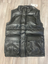 Load image into Gallery viewer, JORDAN CRAIG SYIP EMBOSS PUFFER VEST (BLACK)