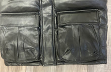 Load image into Gallery viewer, JORDAN CRAIG SYIP EMBOSS PUFFER VEST (BLACK)