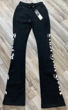 Load image into Gallery viewer, REDFOX "TRUST YOUR SOUL" FLEECE CROP JACKET W/ STACKED PANTS (BLACK)