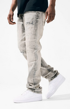 Load image into Gallery viewer, JORDAN CRAIG COLLINS DENIM RELAXED FIT JEANS JC1106 (BONE WHITE)
