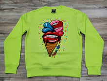 Load image into Gallery viewer, GENUINE 1020 "POISON LOVE" Crewneck (Mint)