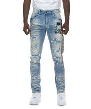 Load image into Gallery viewer, SMOKE RISE COLLAGE PATCH JEANS (CONWAY BLUE)