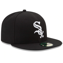 Load image into Gallery viewer, Chicago White Sox New Era Game Authentic Collection On-Field 59FIFTY Fitted Hat - Black