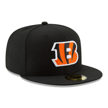 Load image into Gallery viewer, Cincinnati Bengals New Era Omaha 59FIFTY Fitted Hat - Black