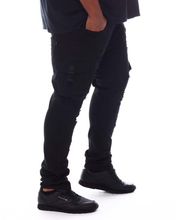 Load image into Gallery viewer, MAKOBI m1936 Shredded Jeans w/ Side Pockets (Black)