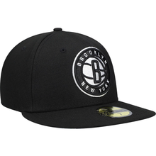 Load image into Gallery viewer, Brooklyn Nets New Era Team 59FIFTY Fitted Hat - Black