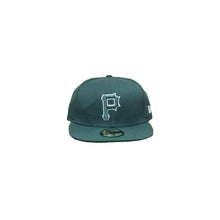 Load image into Gallery viewer, Pittsburgh Pirates New Era Game Authentic Collection 59FIFTY Fitted Hat- Green