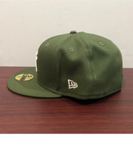 Load image into Gallery viewer, New York Yankees New Era Game Authentic Collection 59FIFTY Fitted Hat - Rifle Green